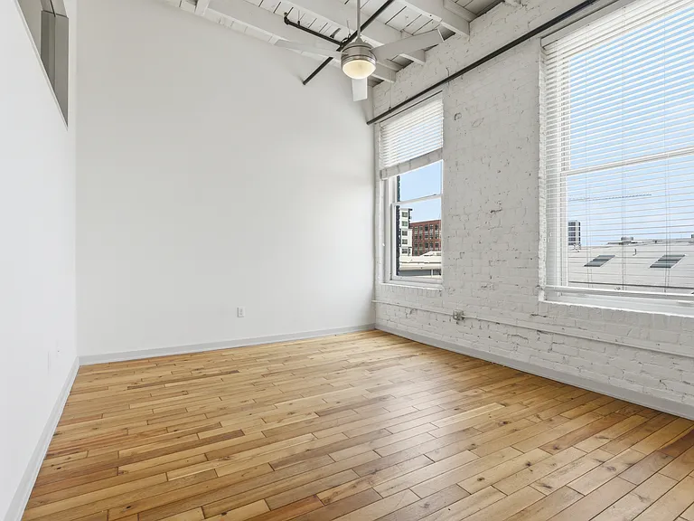 601 Stockton St #203 — Photo 16