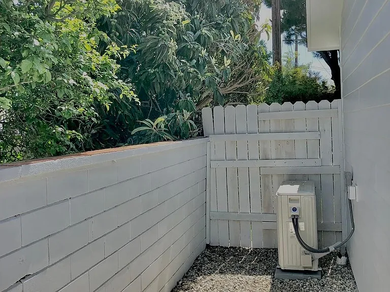 6342 Murietta Ave — Photo 13