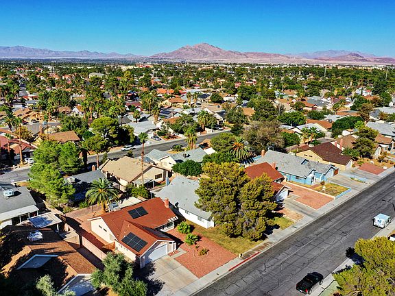 5th image of 3136 Blossom Glen Dr
