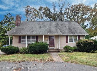 811 Bay Ave, Toms River, NJ 08753