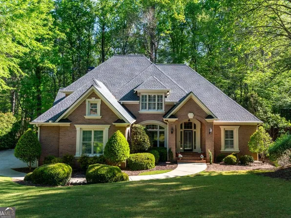 1215 River Laurel Dr, Suwanee, GA 30024