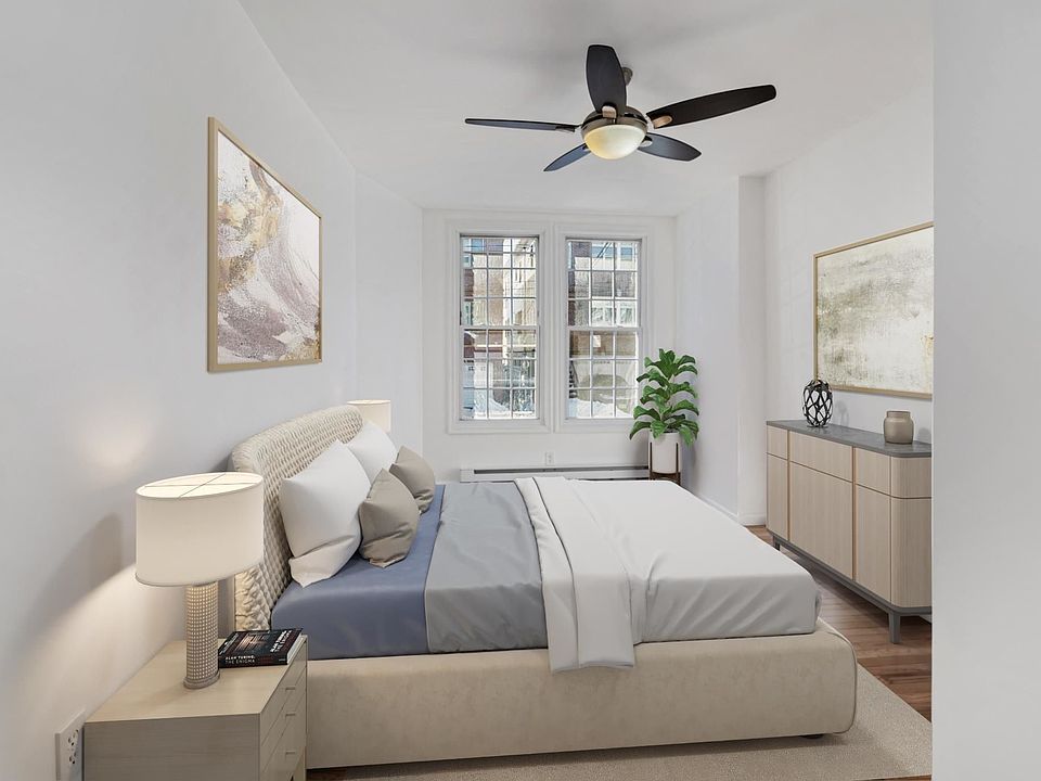2nd image of 162 Griffith St APT 1L