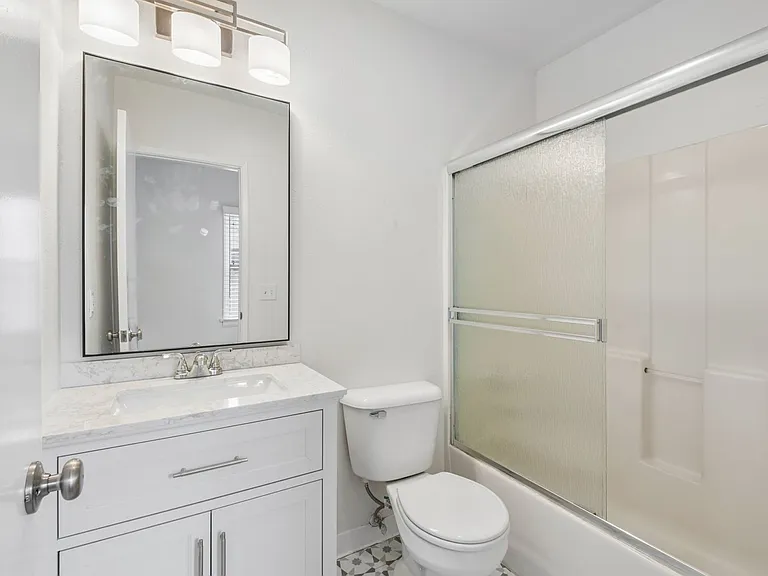 1787 Tustin Ave — Photo 15