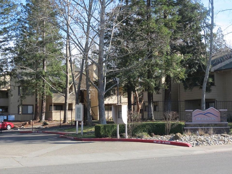 2nd image of 3715 Tallyho Dr APT 37
