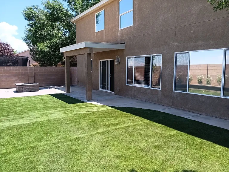 6523 Avenida Madrid NW — Photo 10