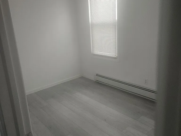 Park Ln S — Photo 6