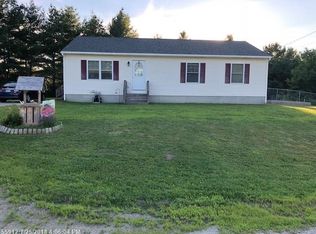 31 Liberty Dr, West Gardiner, ME 04345