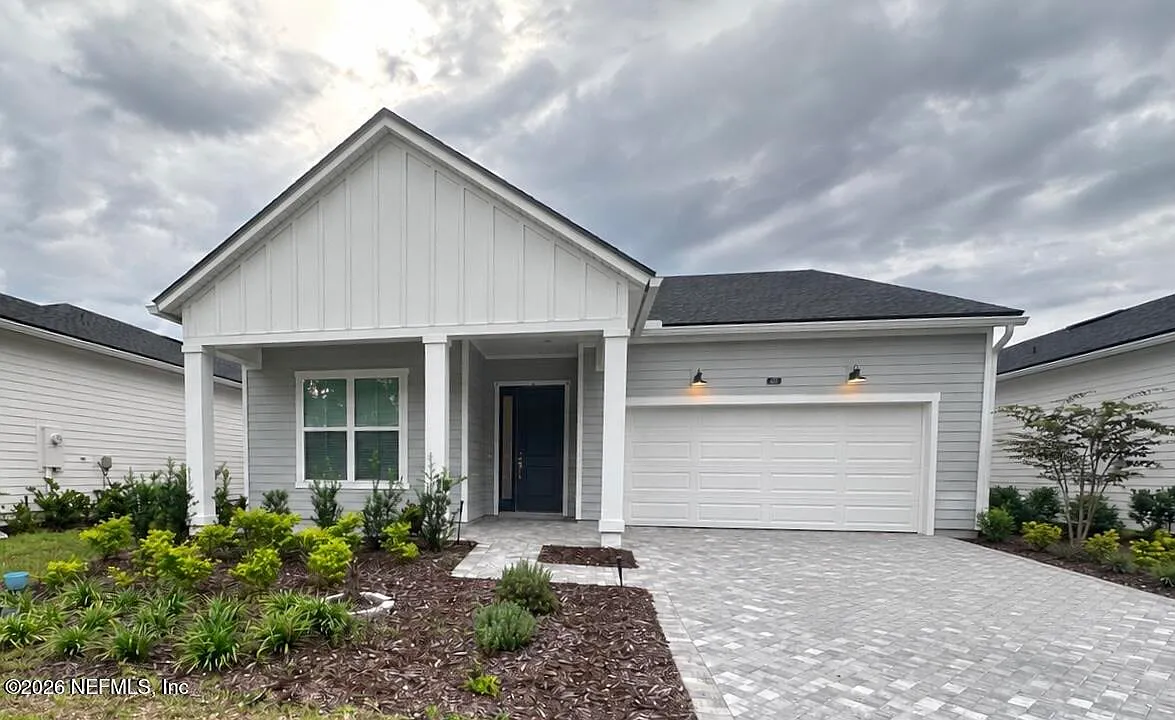 3 bed, 2.0 bath, 1801 sqft, $2,800 — Photo 1