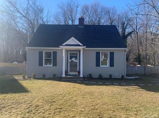 6 Acorn Lane, Stony Brook, NY 11790