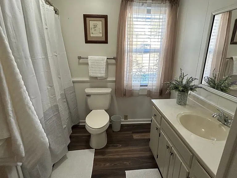 106 Kell St — Photo 22