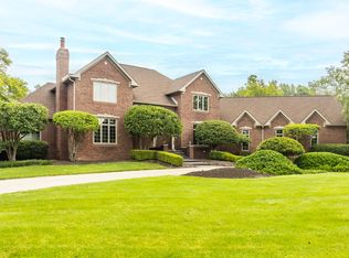 10598 Coppergate Dr, Carmel, IN 46032