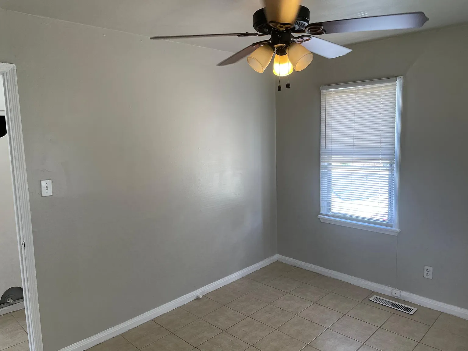 1 bed, 600 sqft, $800 — Photo 4