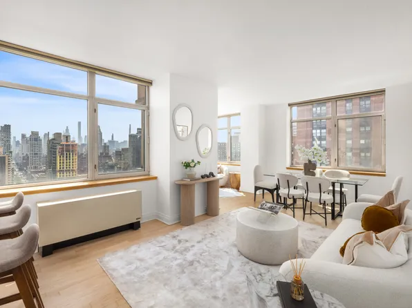 1760 Second Avenue 30C image 1 of 19