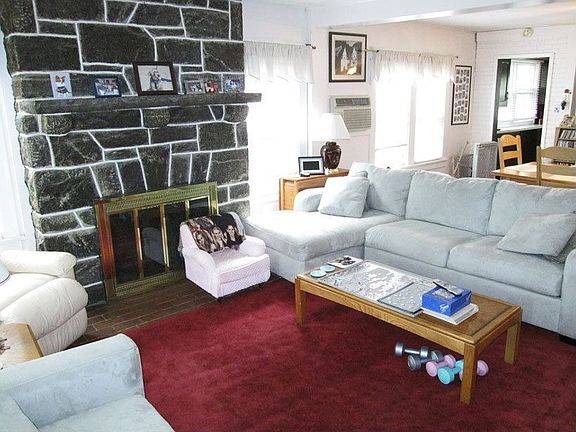 Living room with fireplace