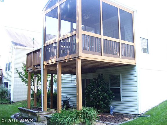 3rd image of 12 Sugargrove Ct
