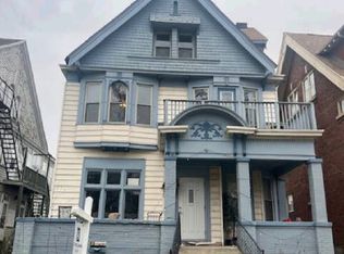 2833 N Downer Ave #2, Milwaukee, WI 53211