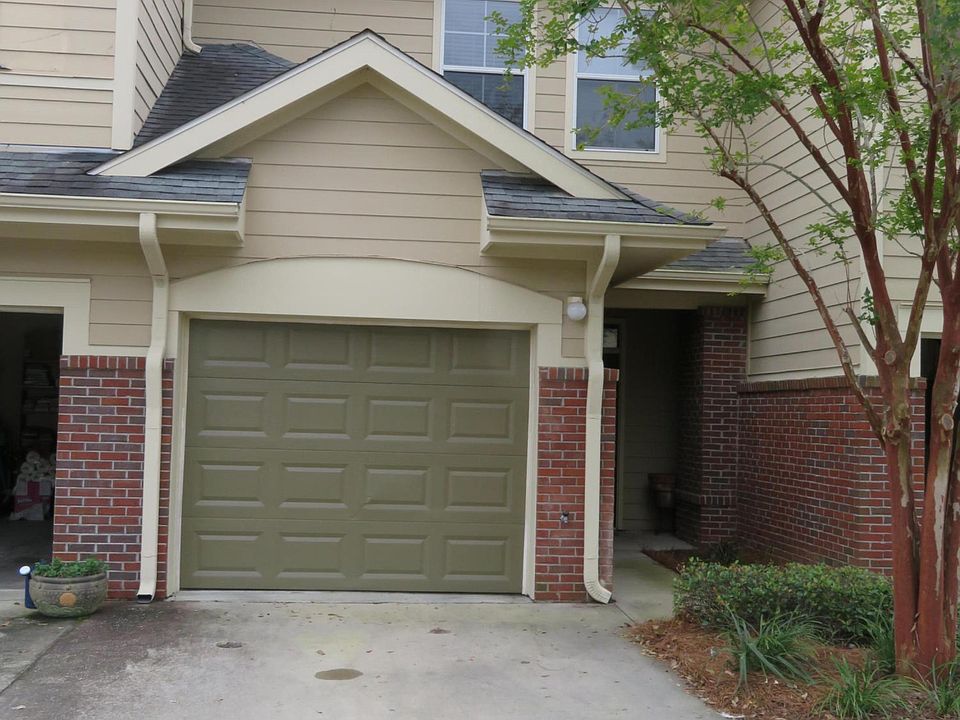 1705 Baldwin Rowe Panama City, FL