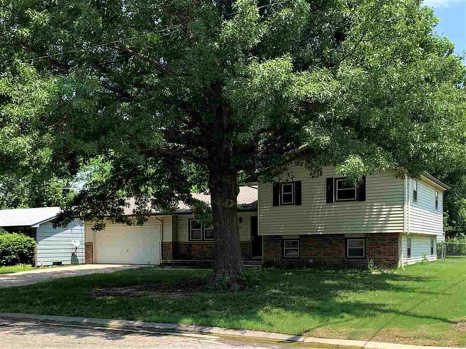 1st image of 1622 N Main St