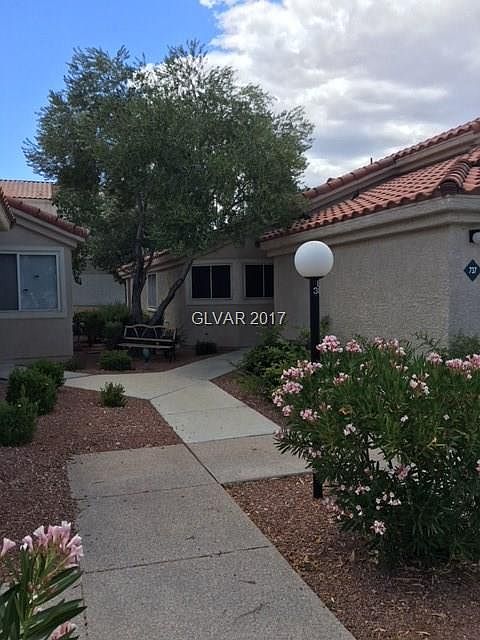 1st image of 737 Yacht Harbor Dr