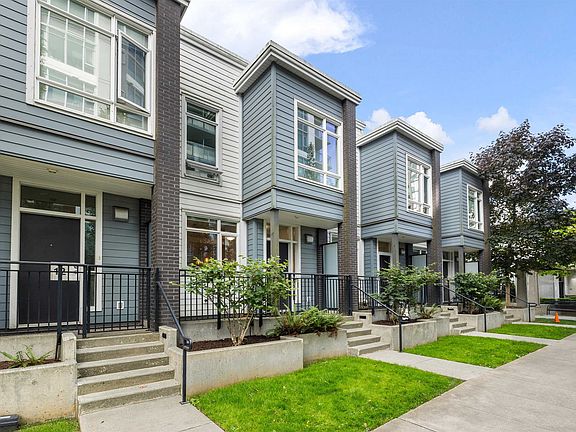 2nd image of 10290 133rd St #Townhouse 11