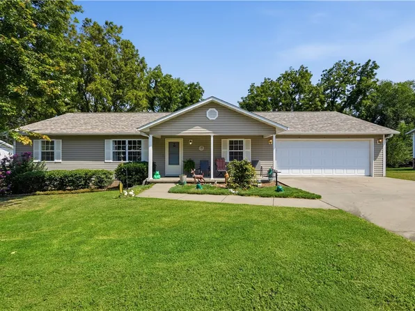 108 Paradise Cove Ln, Berryville, AR 72616