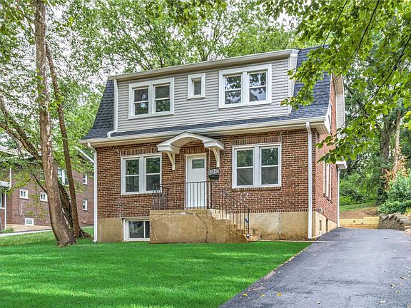 2nd image of 1442 Hawthorne Pl