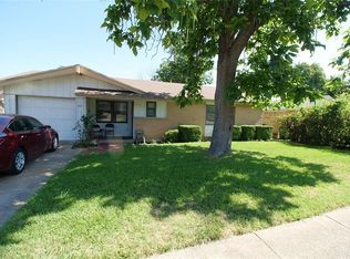 3621 Classic Dr, Garland, TX 75042