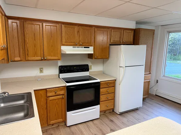 51 Pelton Hill Rd #1, Manchester, ME 04351