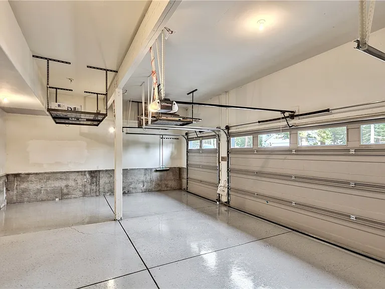 997 Dorcey Dr — Photo 31