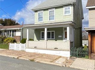 36 E Fell St, Summit Hill, PA 18250
