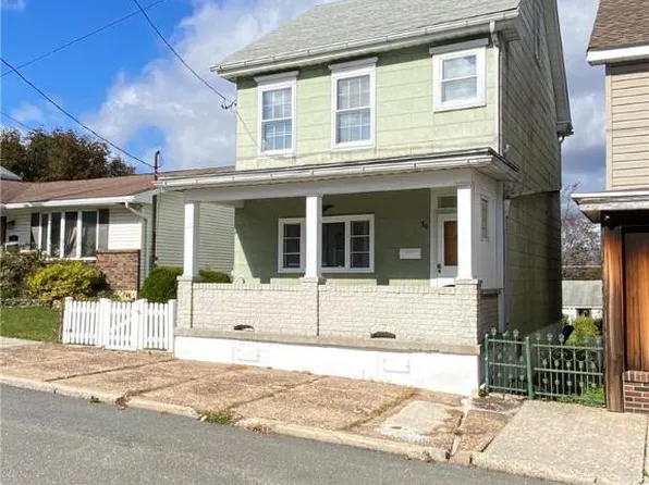36 E Fell St, Summit Hill, PA 18250