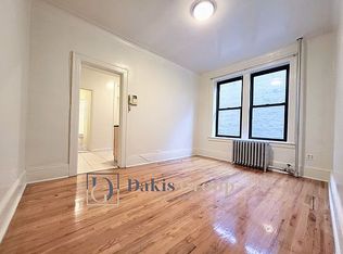 28-49 34th St #GS7, Astoria, NY 11103