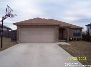 7111 Raintree Frst, San Antonio, TX 78233