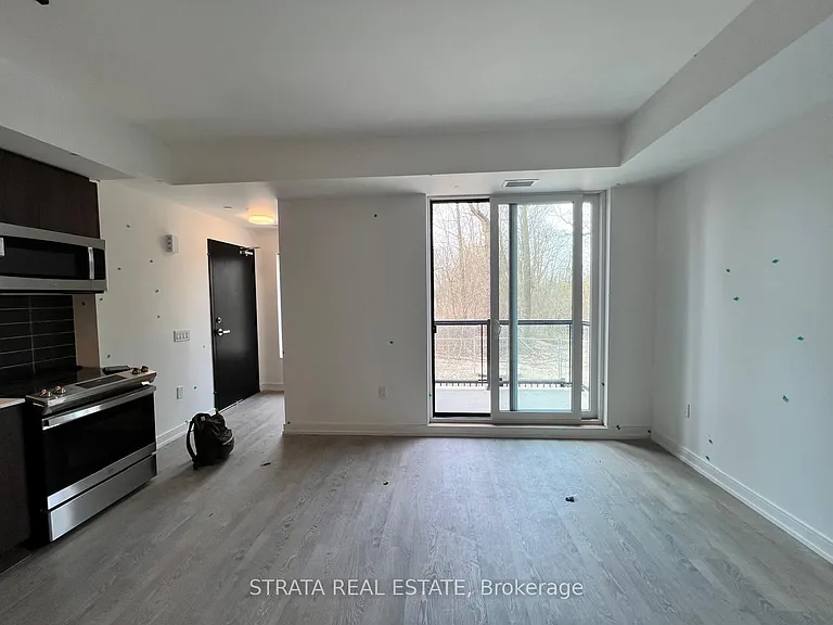 172 Clonmore Dr #12 — Photo 4