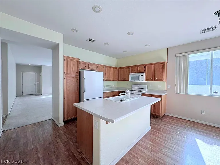 9570 Windborne Ave — Photo 11