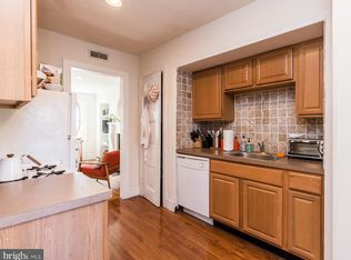 314 S 12th St APT 3F, Philadelphia, PA 19107