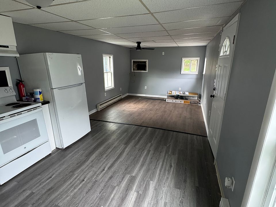 1st image of 11 Bradroy Ct #17