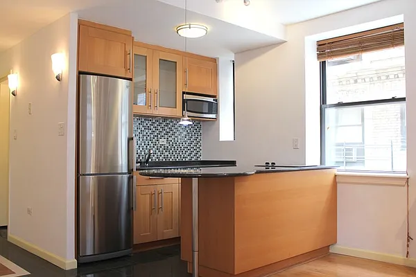 Rented by REAL New York | media 20