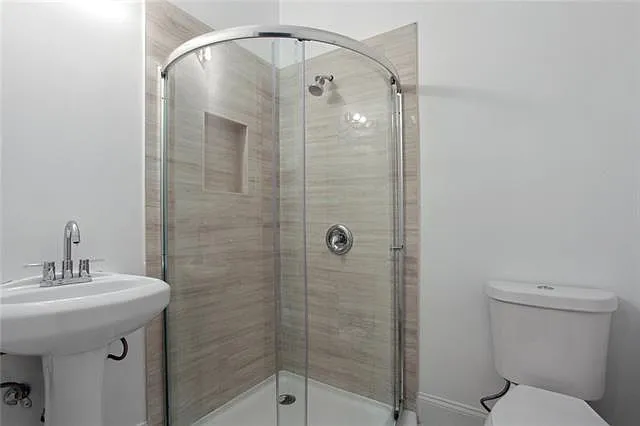 3230 Toledano St — Photo 17