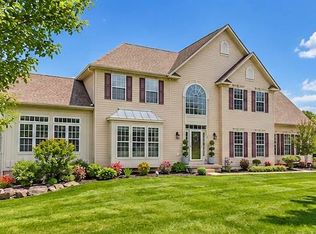 65 Joy Cir, Barto, PA 19504