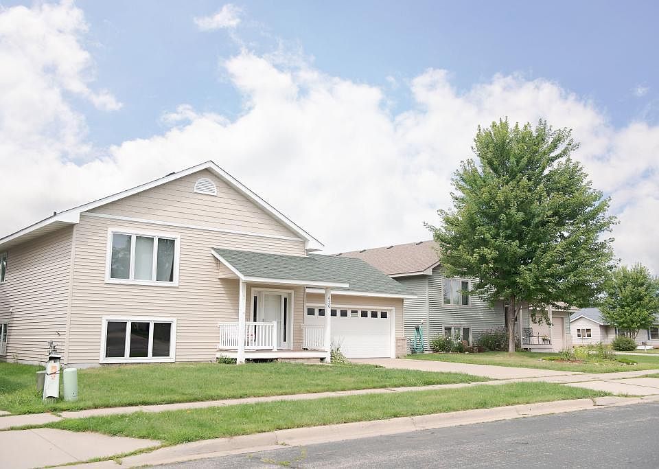 1st image of 620 Bunker Dr