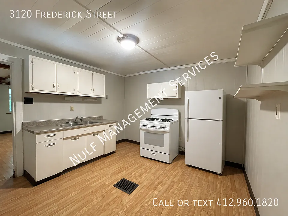 3120 Frederick St
