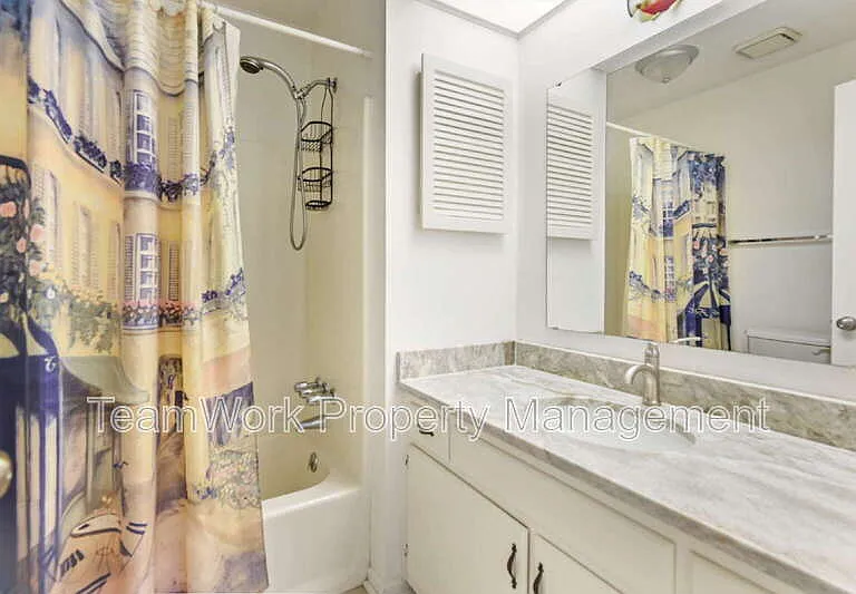 1161 Shadow Lake Cir #E — Photo 25