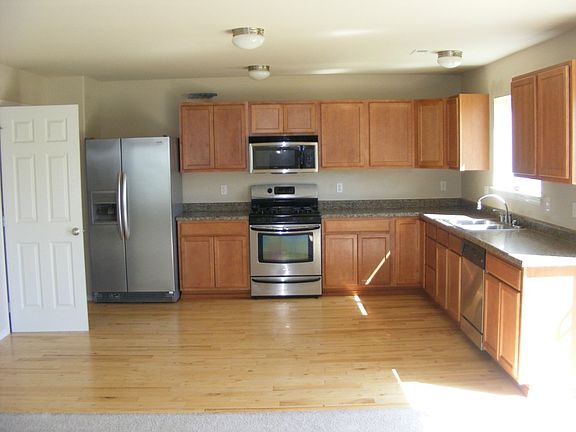 2nd image of 9914 Terra Glenn St SE