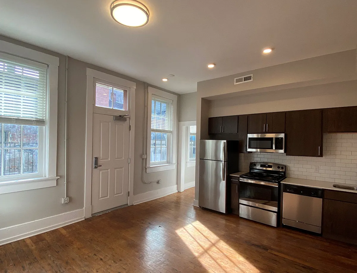 Floor plan 1623 Race St 101