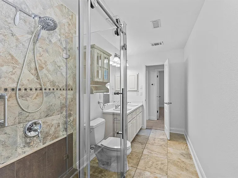 5724 Brittlyns Ct — Photo 24