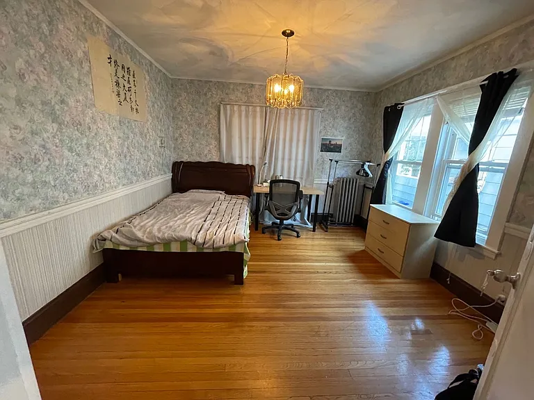 44 Maple St #1 — Photo 5