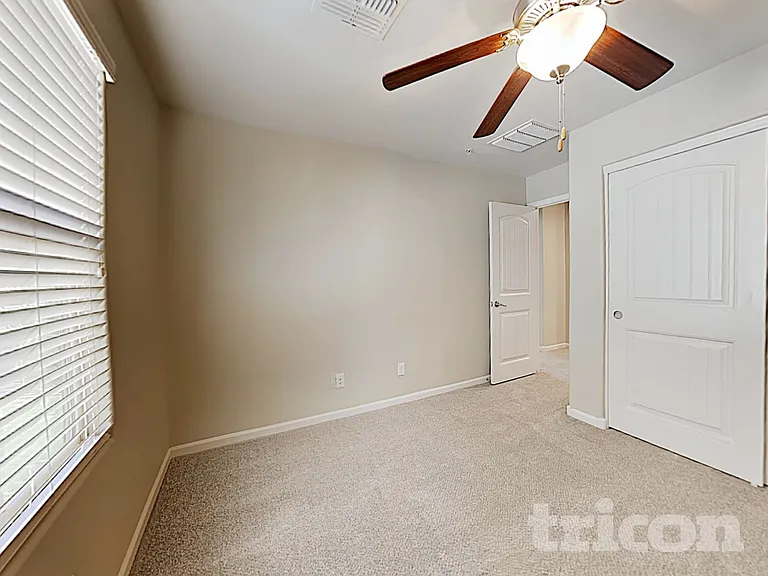 12562 W Gentle Rain Rd — Photo 11