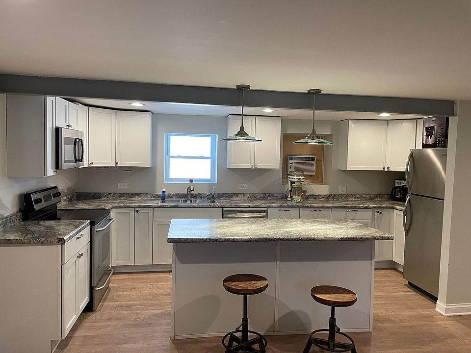 1st image of 651 Washington Blvd #1A