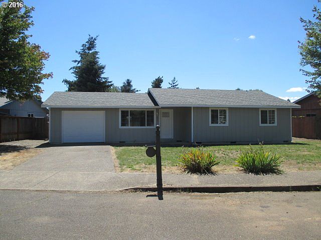 1st image of 451 NE 3rd St